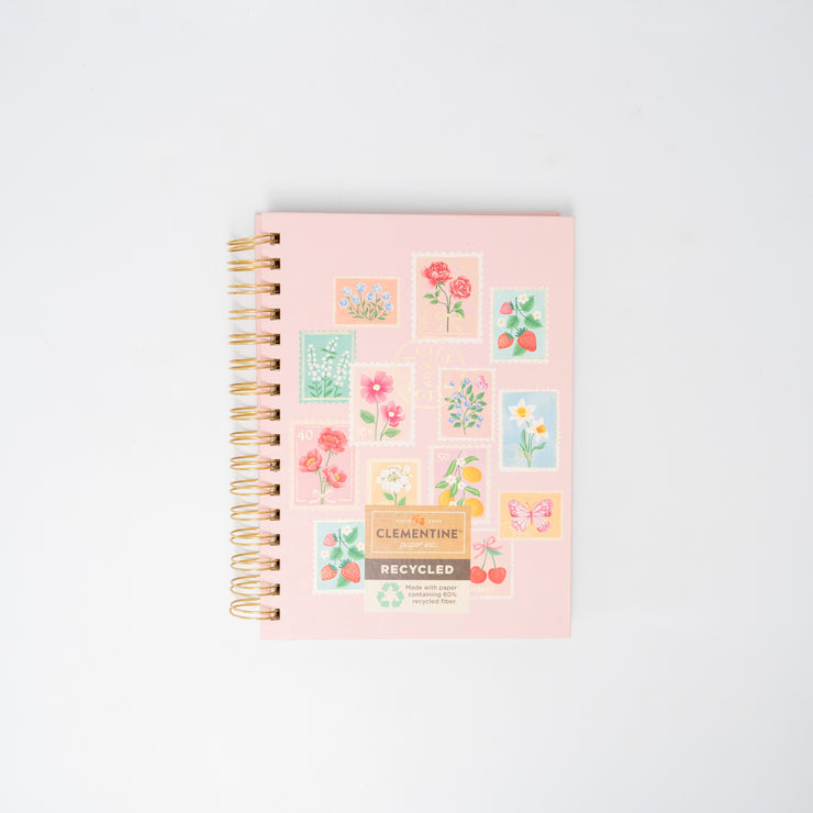 Libreta retro con Estampillas