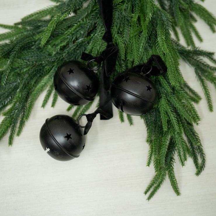 Nudo de 3 Pelotas Negras Cascabel