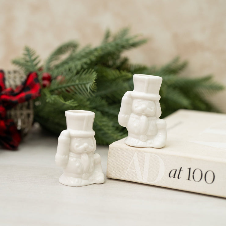 Candelabro de Cascanueces blanco - ambientihonduras