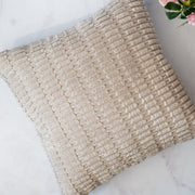 Cojin afelpado tonos grises - ambientihonduras