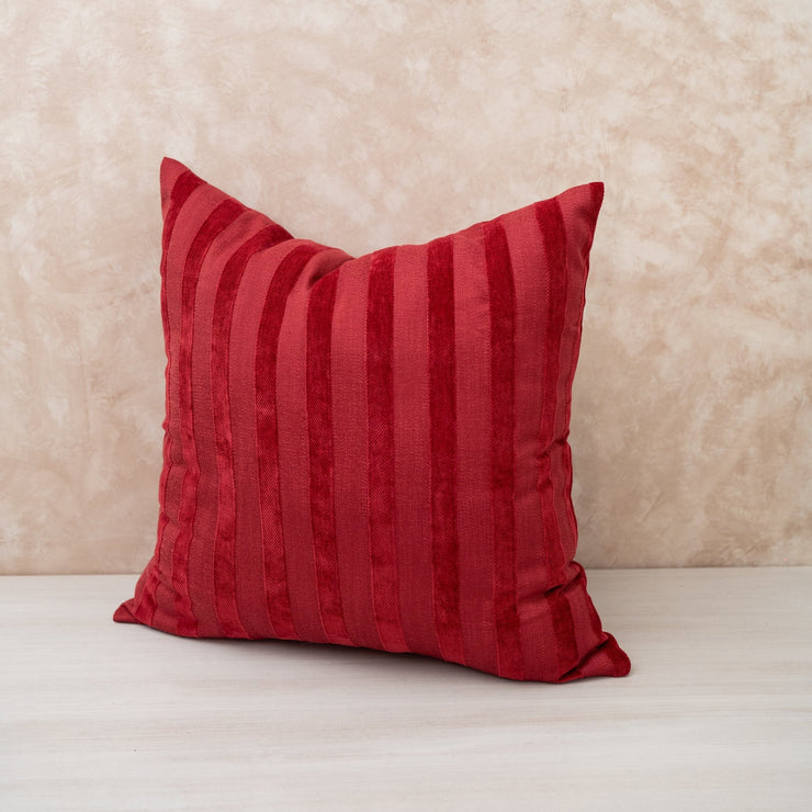 Cojín Franjas Rojas - ambientihonduras