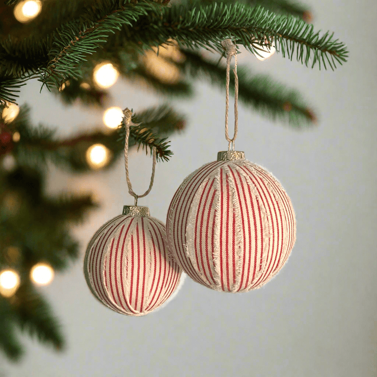 Pelota de tela Rayada en Rojo - ambientihonduras